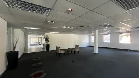 100 West Street in Sandton Central